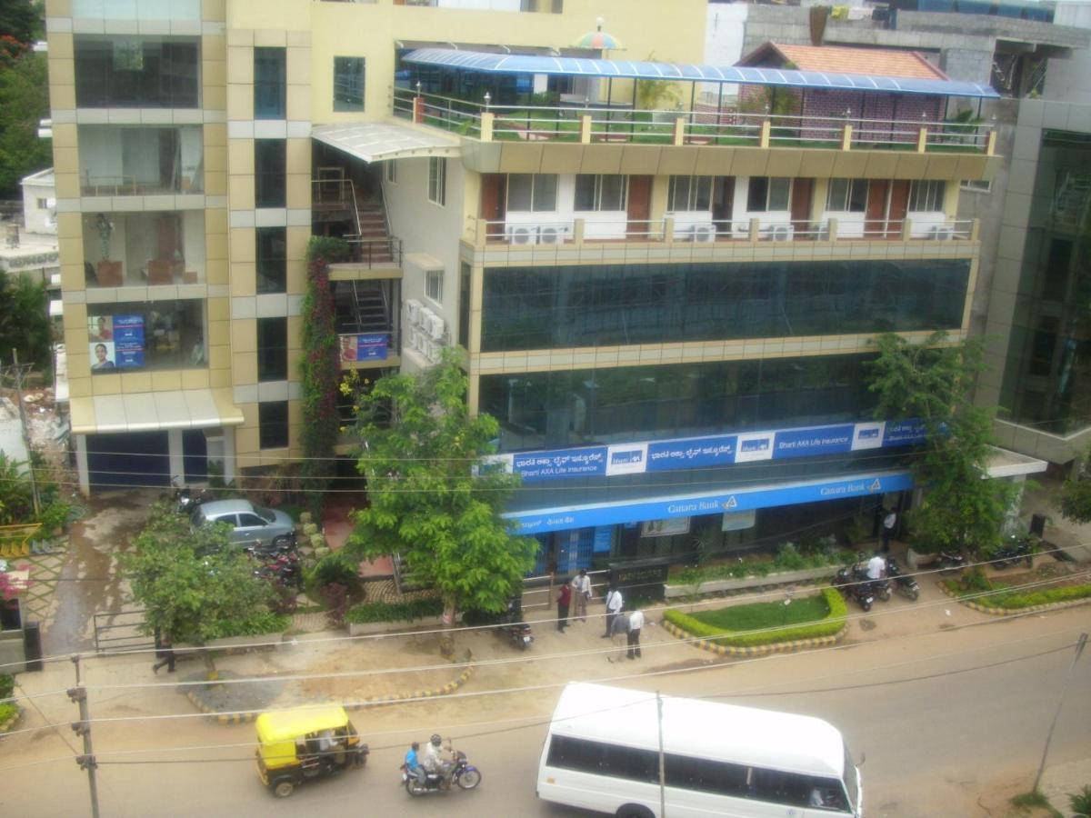 Nash Inn Bangalore Exterior foto